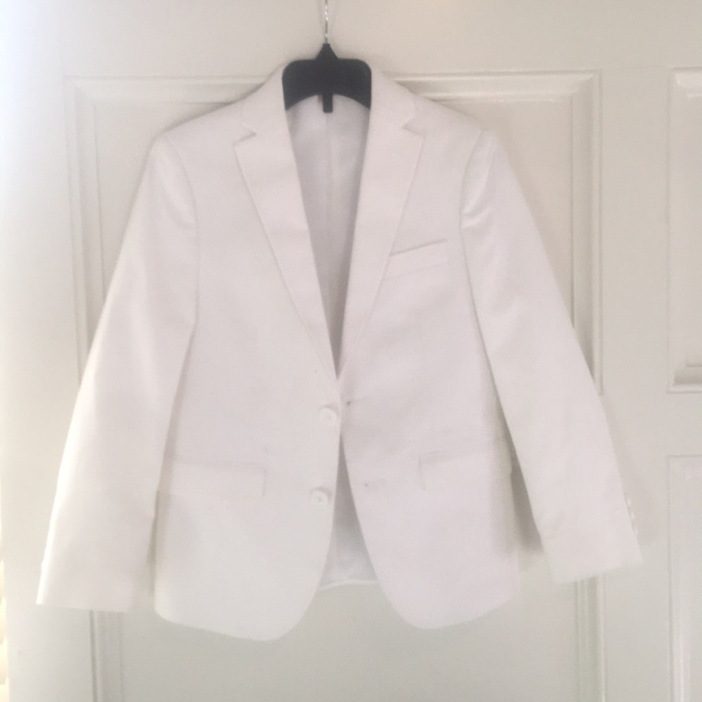 Boys size 10 White Blazer Suit Jacket I think worn once.